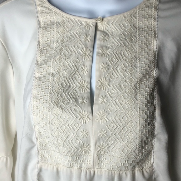 Banana Republic Size Small White Embroidered Top - Picture 3 of 4